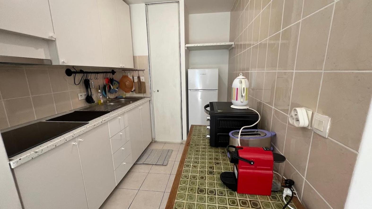 Logement Entier 2 Pieces Parking 5'Metro Saint-Denis-en-Margeride Exterior foto
