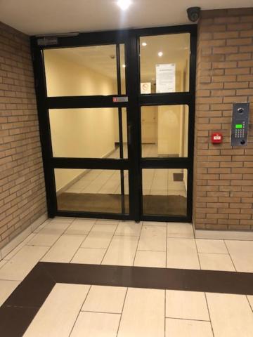 Logement Entier 2 Pieces Parking 5'Metro Saint-Denis-en-Margeride Exterior foto